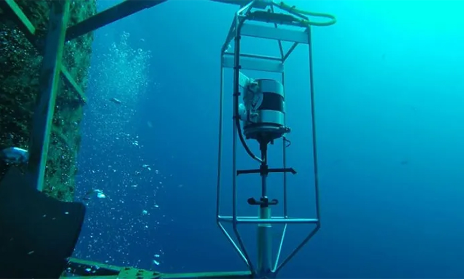 Sistemas oceanográficos para petróleo e helidecks